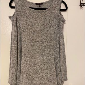 Light weight sweater